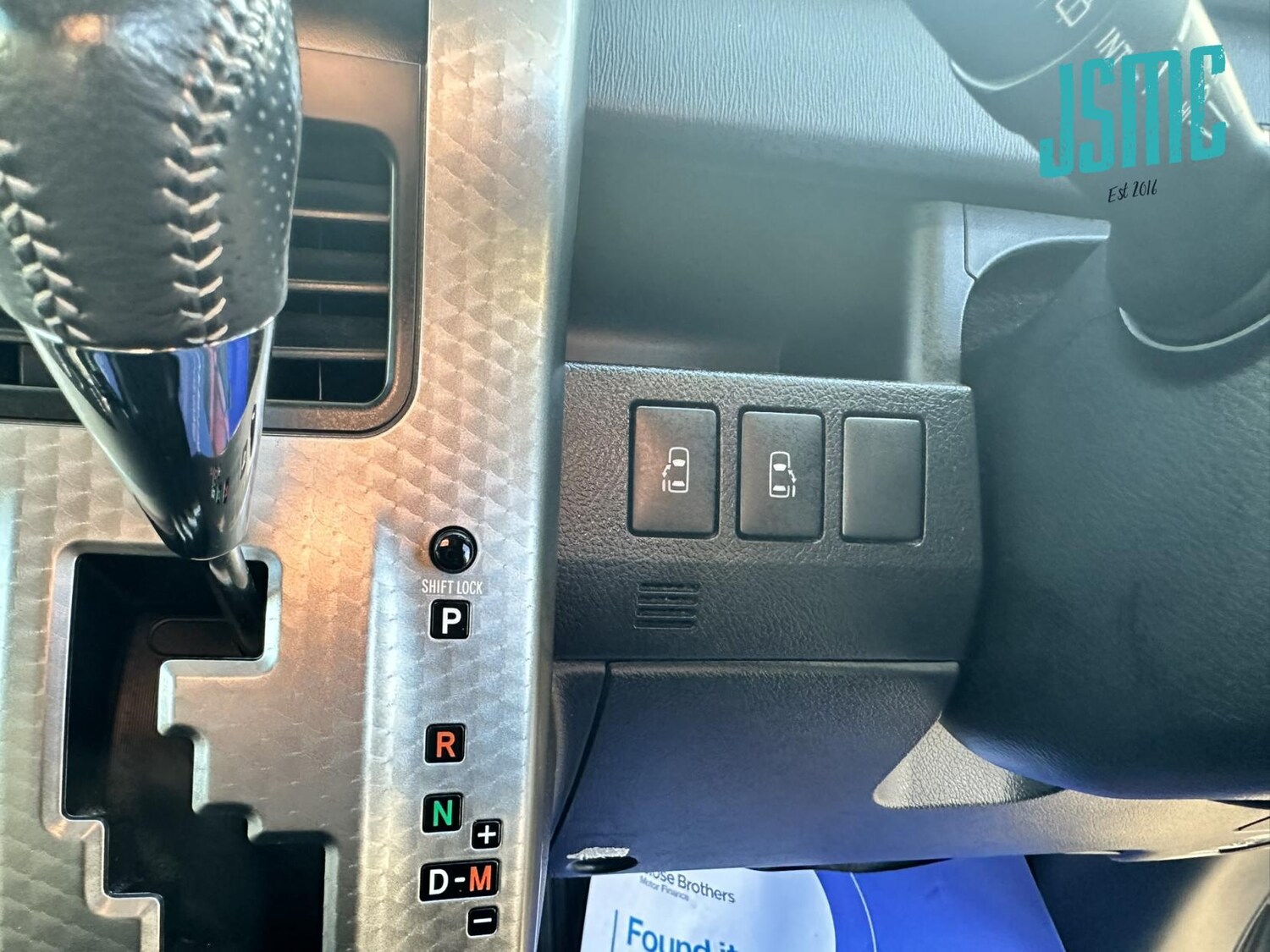 Used Toyota Voxy 2013 for sale - 78057302: Photo 27