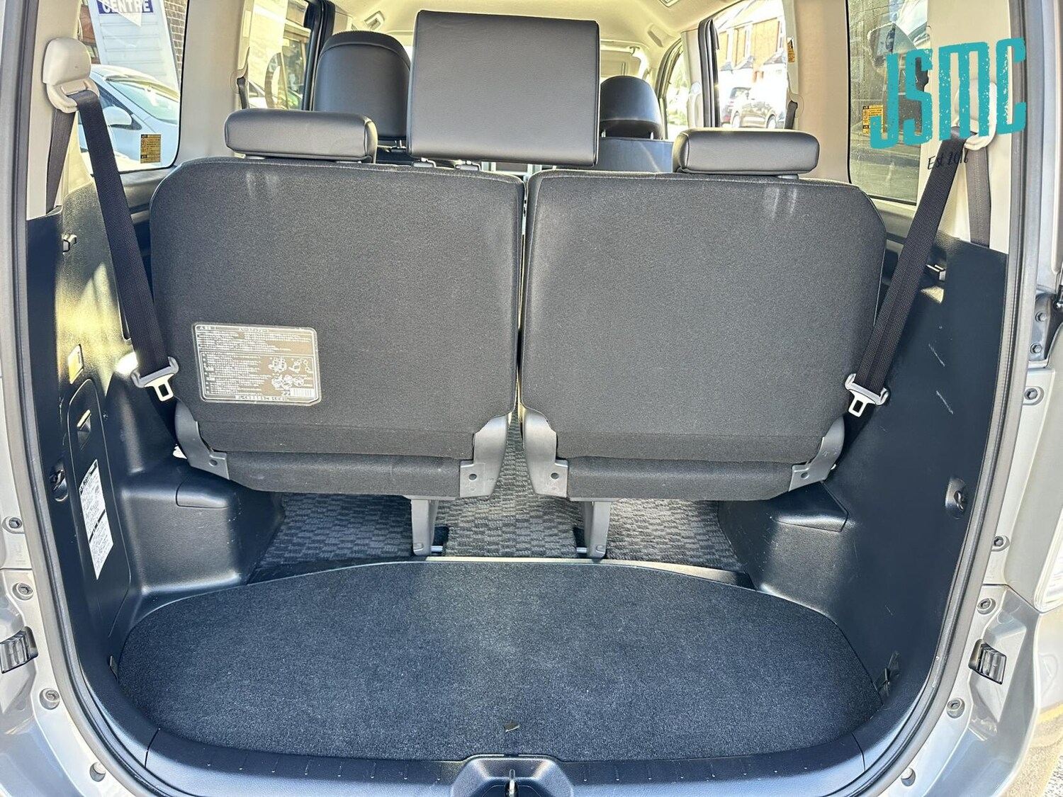 Used Toyota Voxy 2013 for sale - 78057302: Photo 30