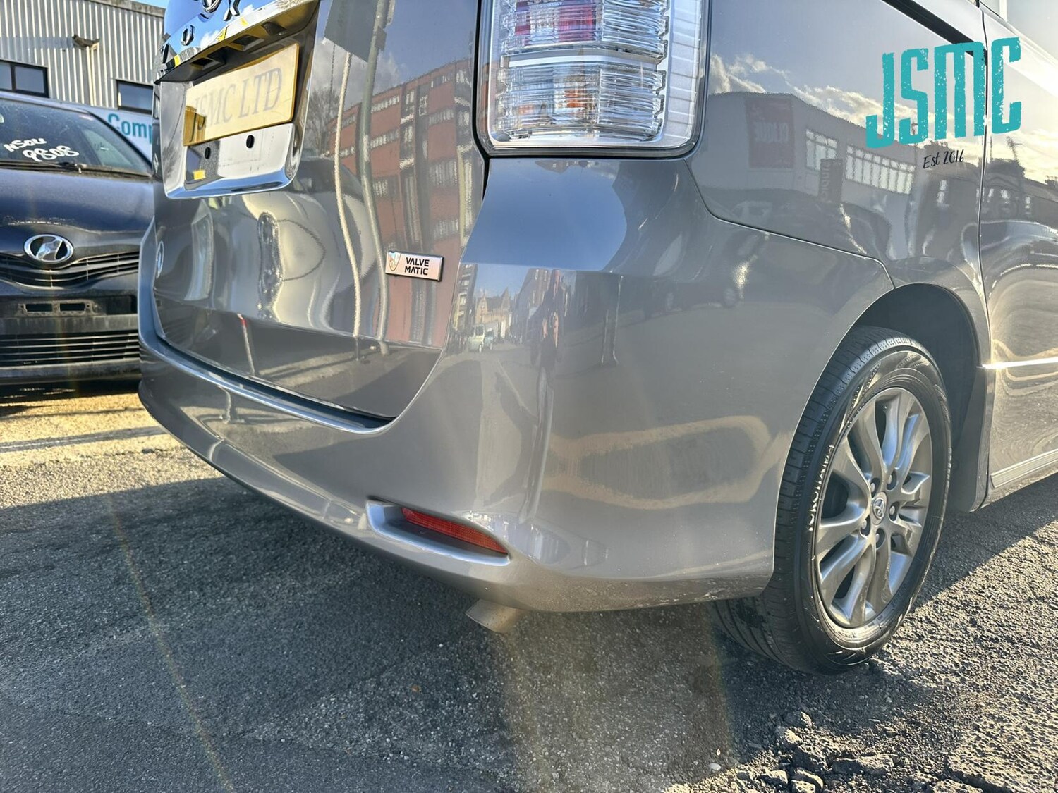 Used Toyota Voxy 2013 for sale - 78057302: Photo 46