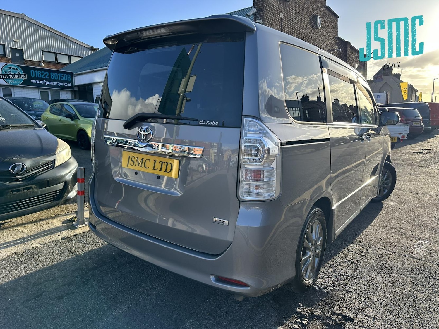 Used Toyota Voxy 2013 for sale - 78057302: Photo 8