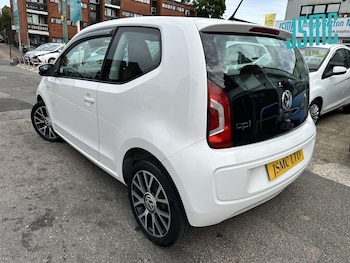 Used Volkswagen up! 2014 for sale - 78748422: Photo