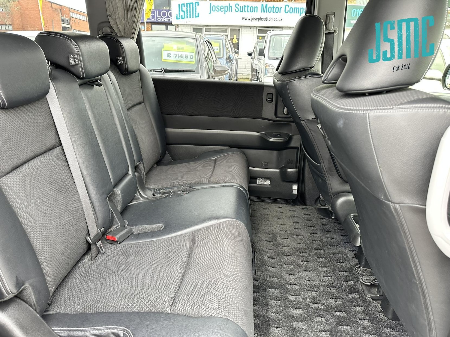 Used Honda Stepwagon 2015 for sale - 78067633: Photo 17