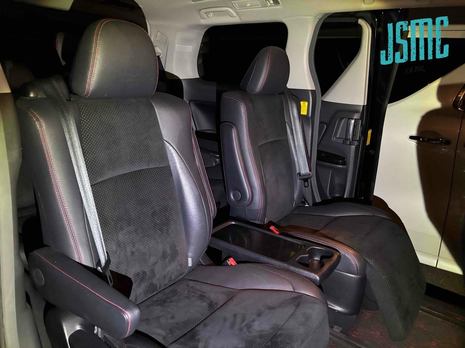 Used Toyota Vellfire 2012 for sale - 76766728: Photo 6