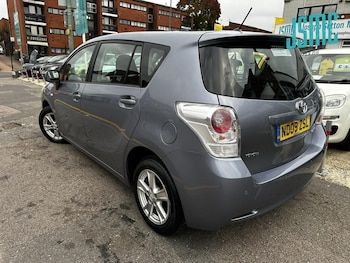 Used Toyota Verso 2009 for sale - 76178191: Photo