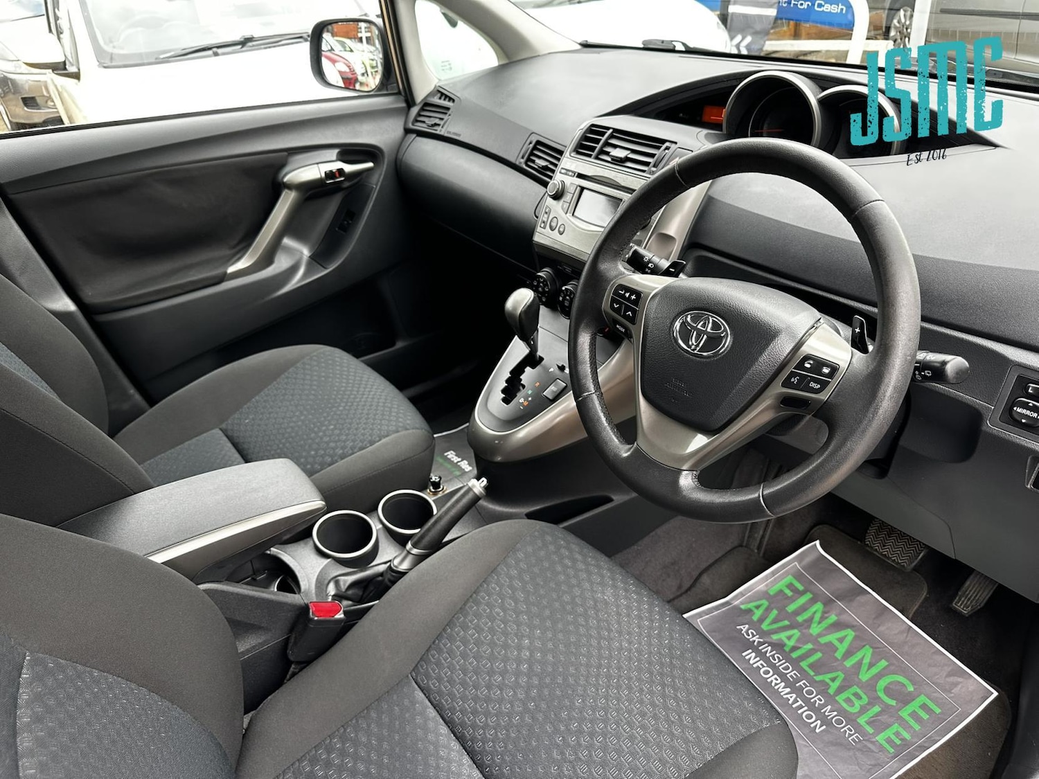 Used Toyota Verso 2009 for sale - 76178191: Photo 6