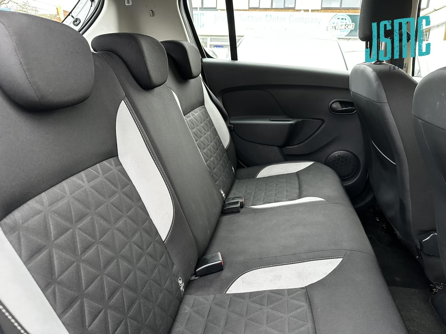 Used Dacia Sandero Stepway 2014 for sale - 76922252: Photo 7