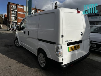 Used Nissan e-NV200 2015 for sale - 77891842: Photo