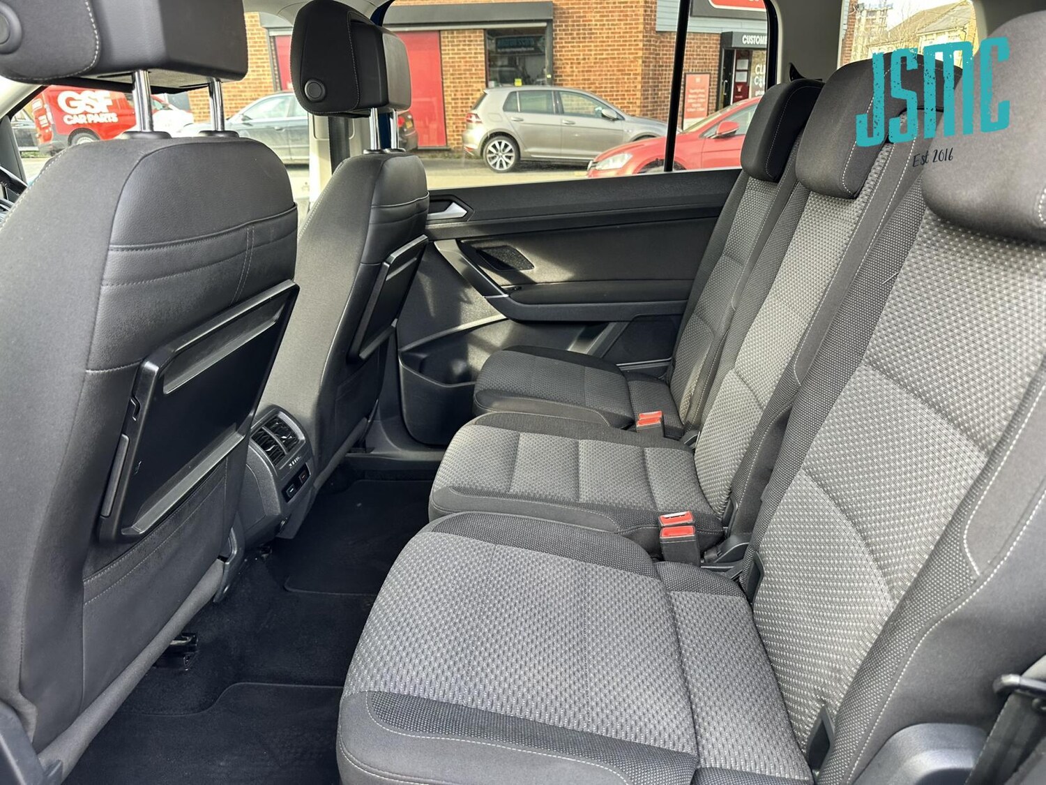 Used Volkswagen Touran 2016 for sale - 78057304: Photo 16