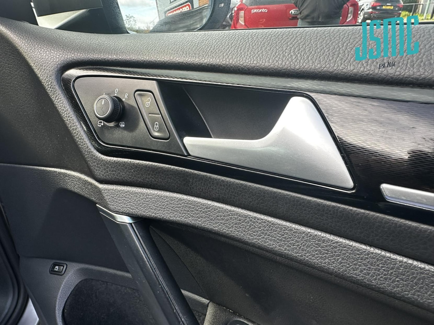 Used Volkswagen Golf 2016 for sale - 76355892: Photo 22