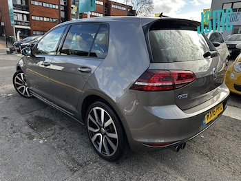 Used Volkswagen Golf 2016 for sale - 76355892: Photo