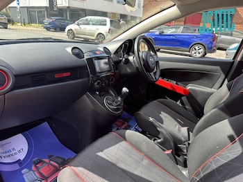 Used Mazda Mazda2 2014 for sale - 78542794: Photo
