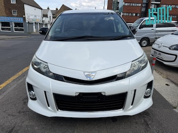 Used Toyota Estima 2013 for sale - 79471355: Photo