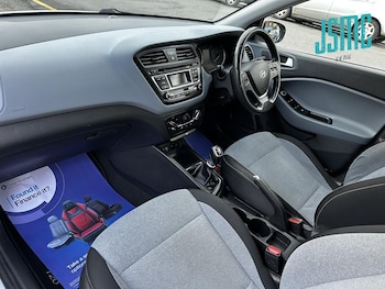 Used Hyundai i20 2015 for sale - 77763026: Photo