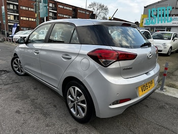 Used Hyundai i20 2015 for sale - 77763026: Photo