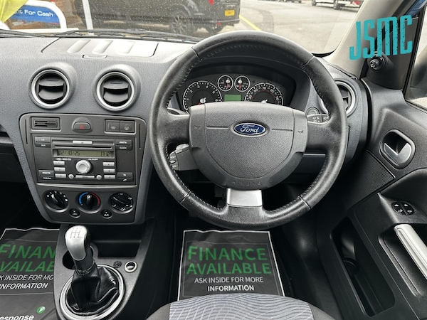 Used Ford Fusion 2010 for sale - 76146835: Photo 14
