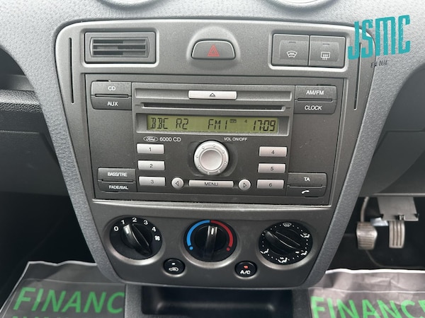 Used Ford Fusion 2010 for sale - 76146835: Photo 16