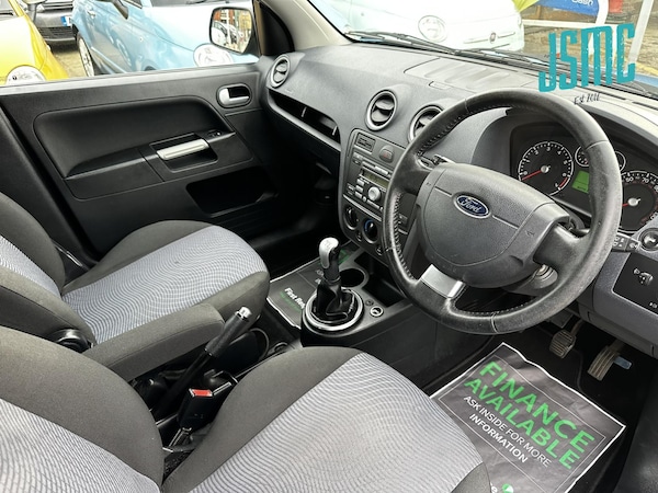 Used Ford Fusion 2010 for sale - 76146835: Photo 7
