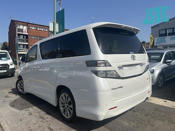 Used Toyota Vellfire 2010 for sale - 79299548: Photo