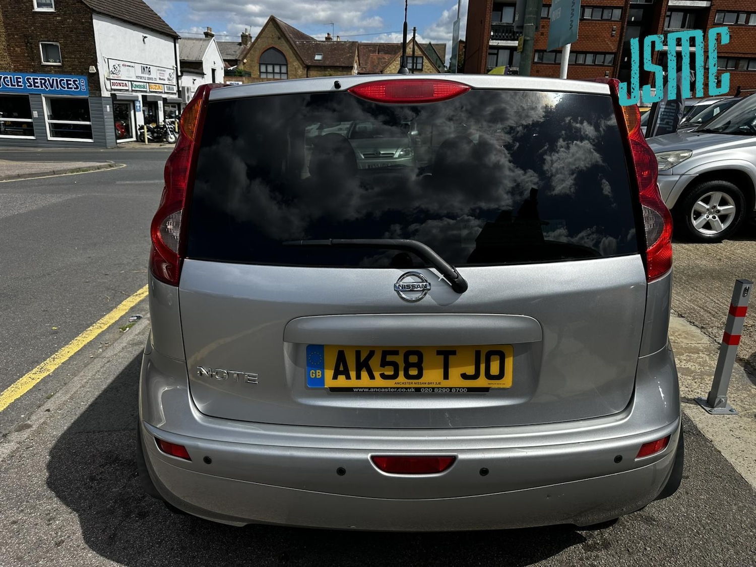 Vehicle 29