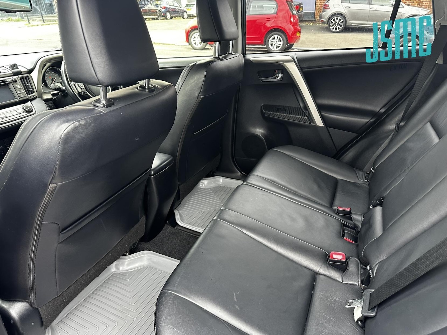 Used Toyota RAV4 2013 for sale - 76652970: Photo 11