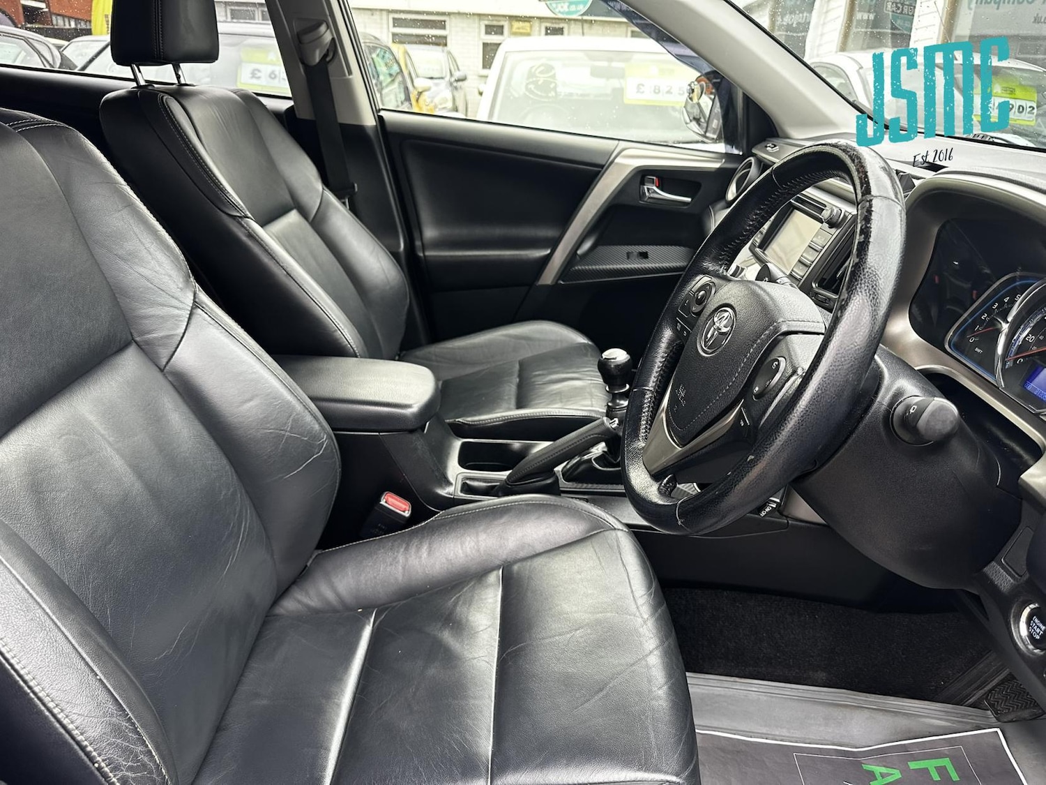 Used Toyota RAV4 2013 for sale - 76652970: Photo 6