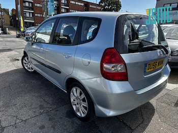 Used Honda Jazz 2006 for sale - 75918968: Photo