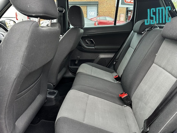 Used Skoda Fabia 2014 for sale - 76255526: Photo 11