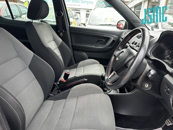 Used Skoda Fabia 2014 for sale - 76255526: Photo 5