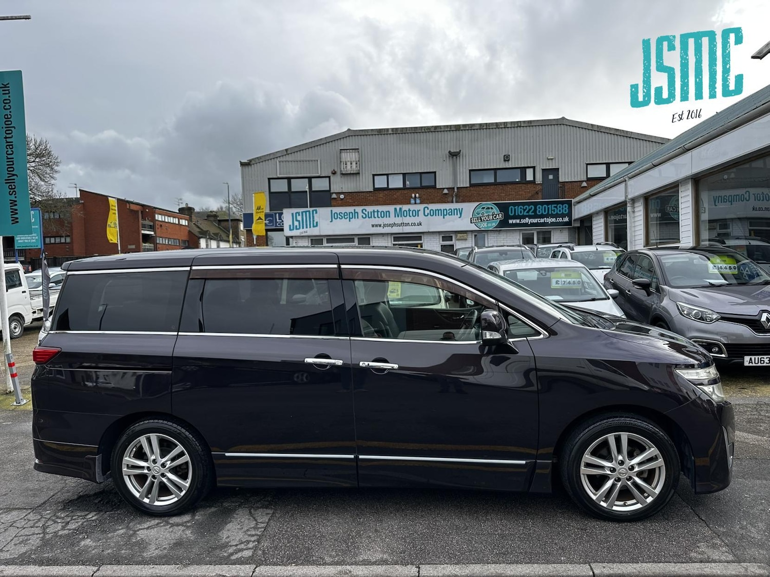 Used Nissan Elgrand 2011 for sale - 77754506: Photo 31