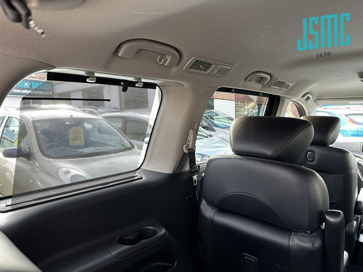 Used Nissan Elgrand 2011 for sale - 77754506: Photo 37