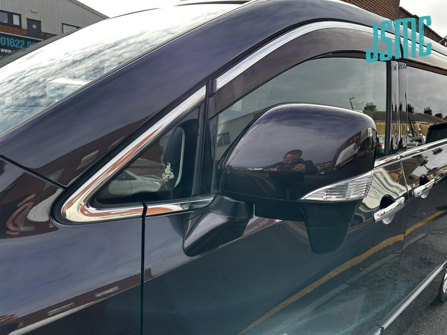 Used Nissan Elgrand 2011 for sale - 77754506: Photo 44