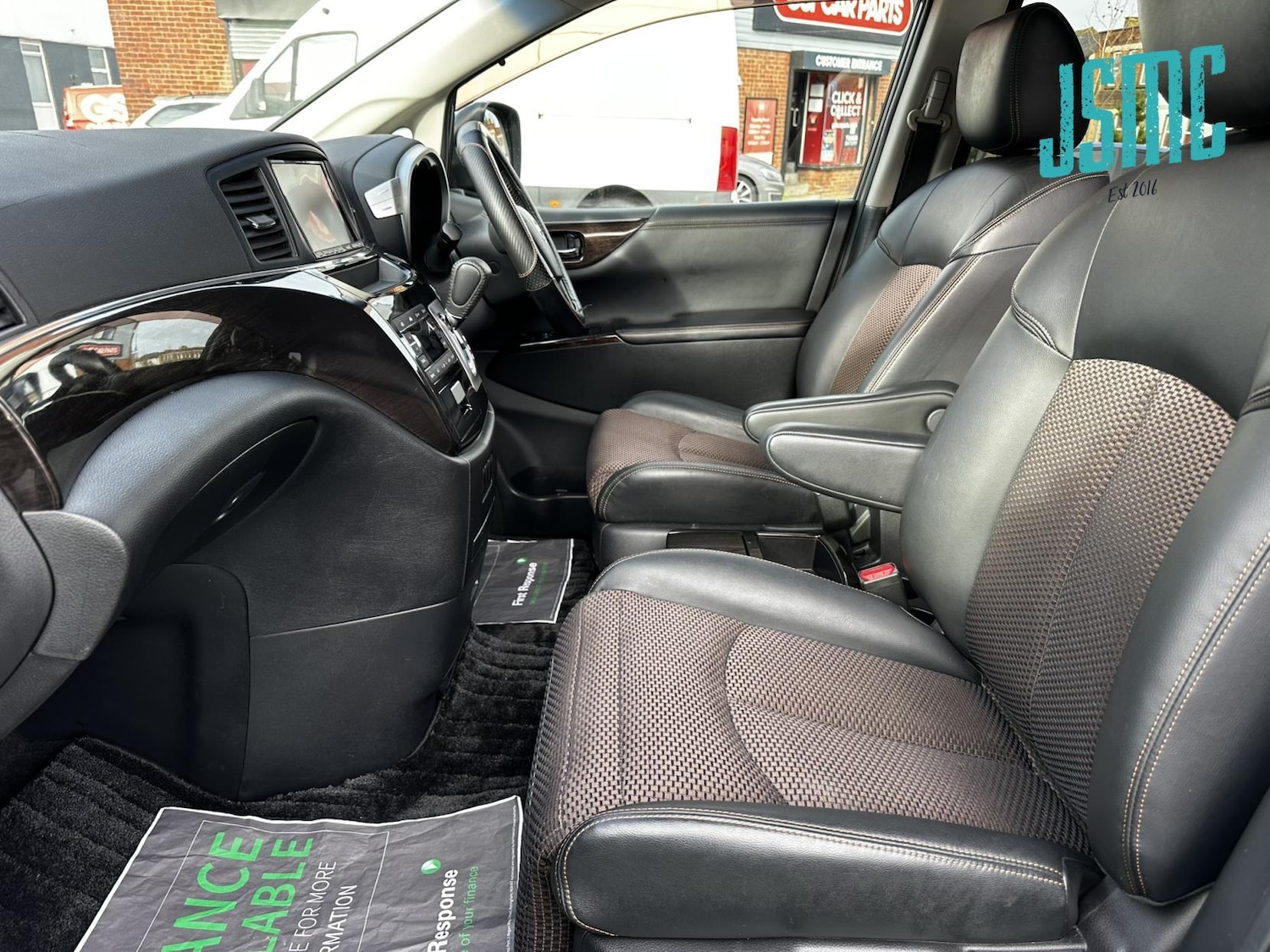 Used Nissan Elgrand 2011 for sale - 77754506: Photo 7