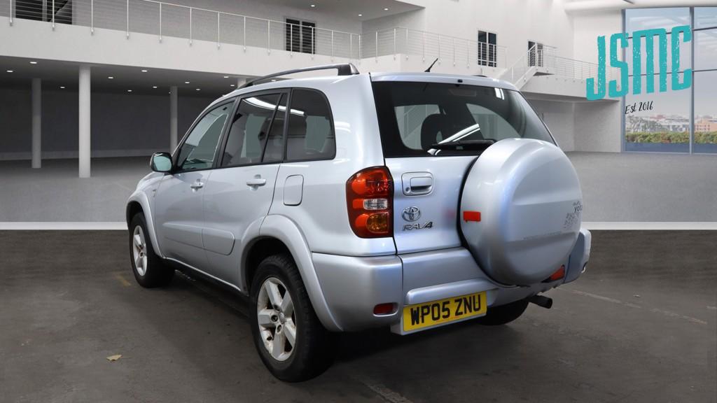 Used Toyota RAV4 2005 for sale - 76656528: Photo 6