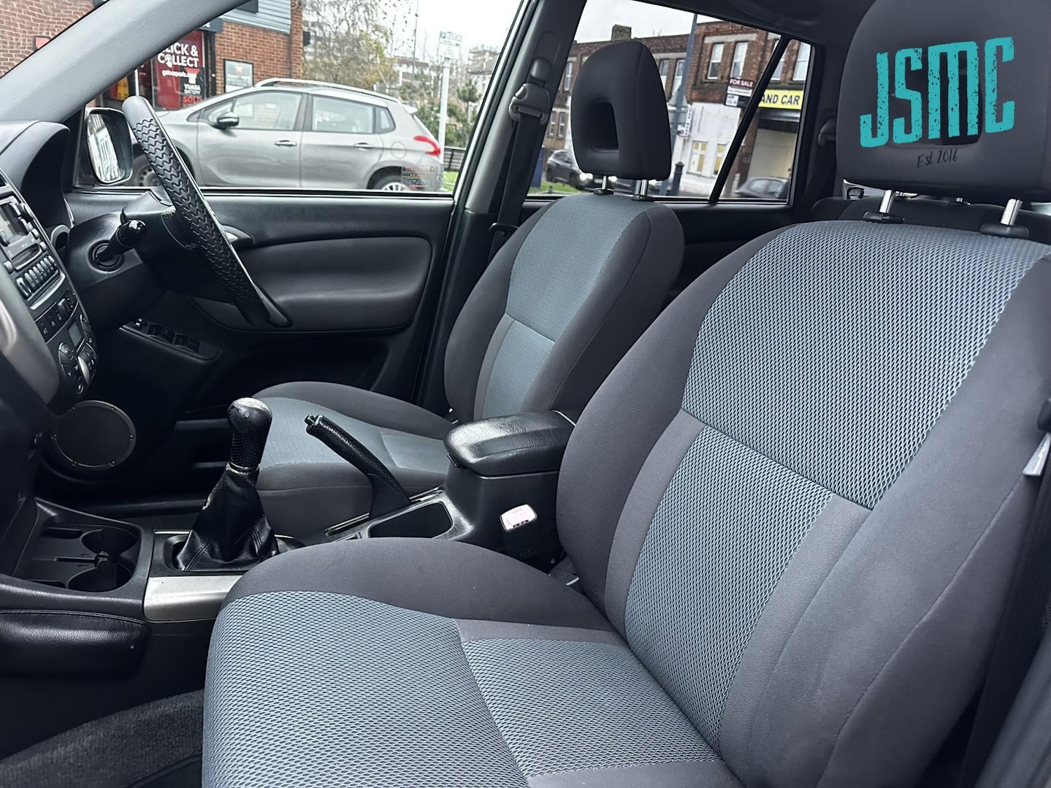 Used Toyota RAV4 2005 for sale - 76656528: Photo 8