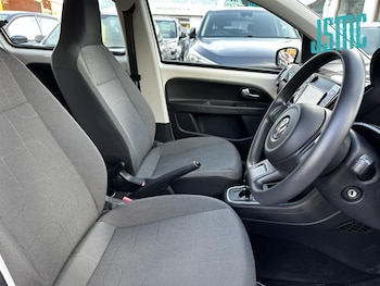 Used Volkswagen up! 2014 for sale - 77274455: Photo