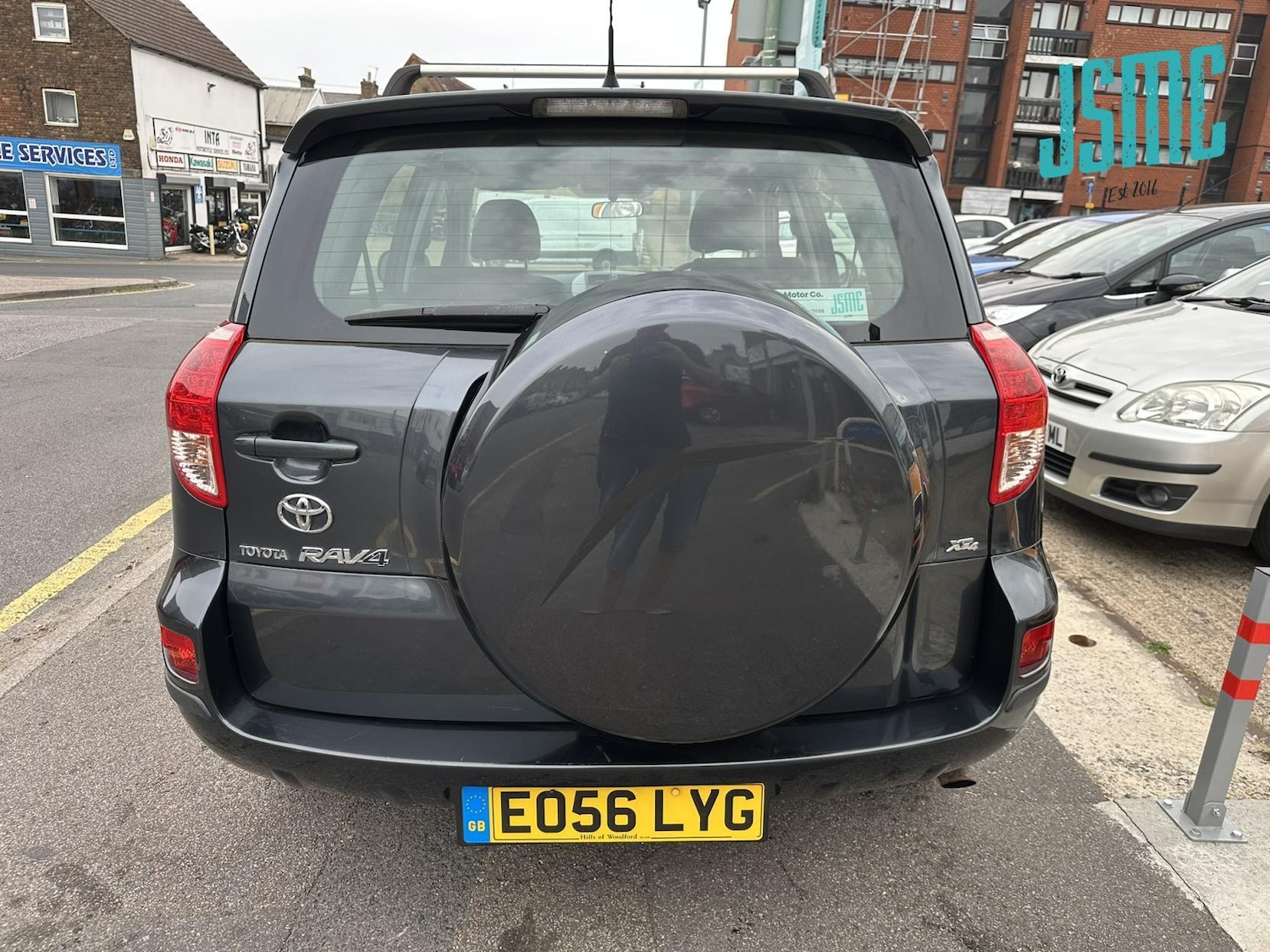 Vehicle 28