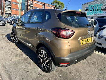 Used Renault Captur 2018 for sale - 78353024: Photo