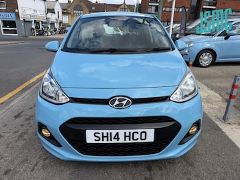 Used Hyundai i10 2014 for sale - 79386699: Photo
