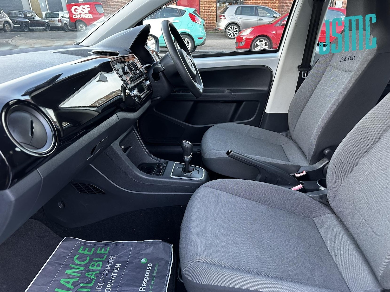 Used Volkswagen up! 2012 for sale - 77754511: Photo 8