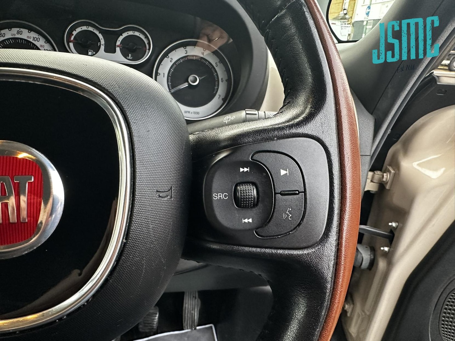 Used Fiat 500L 2014 for sale - 77198472: Photo 12