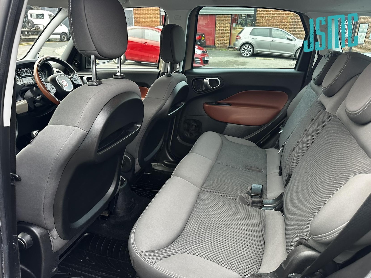 Used Fiat 500L 2014 for sale - 77198472: Photo 6