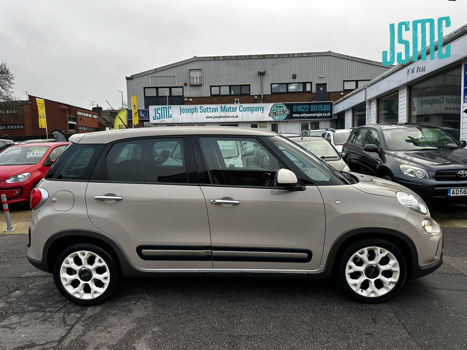 Used Fiat 500L 2014 for sale - 77198472: Photo 9