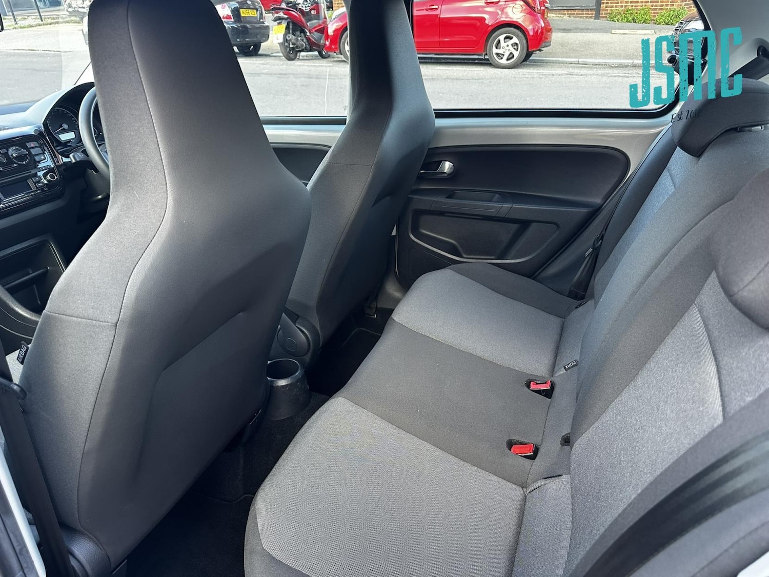 Used Volkswagen up! 2013 for sale - 76402292: Photo 13