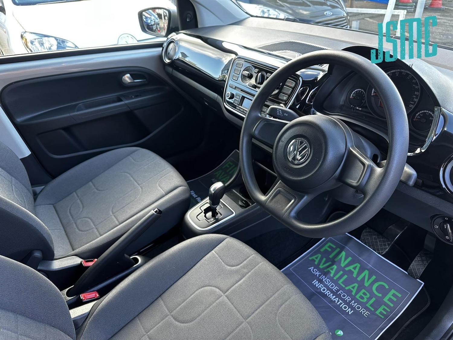 Used Volkswagen up! 2013 for sale - 76402292: Photo 8