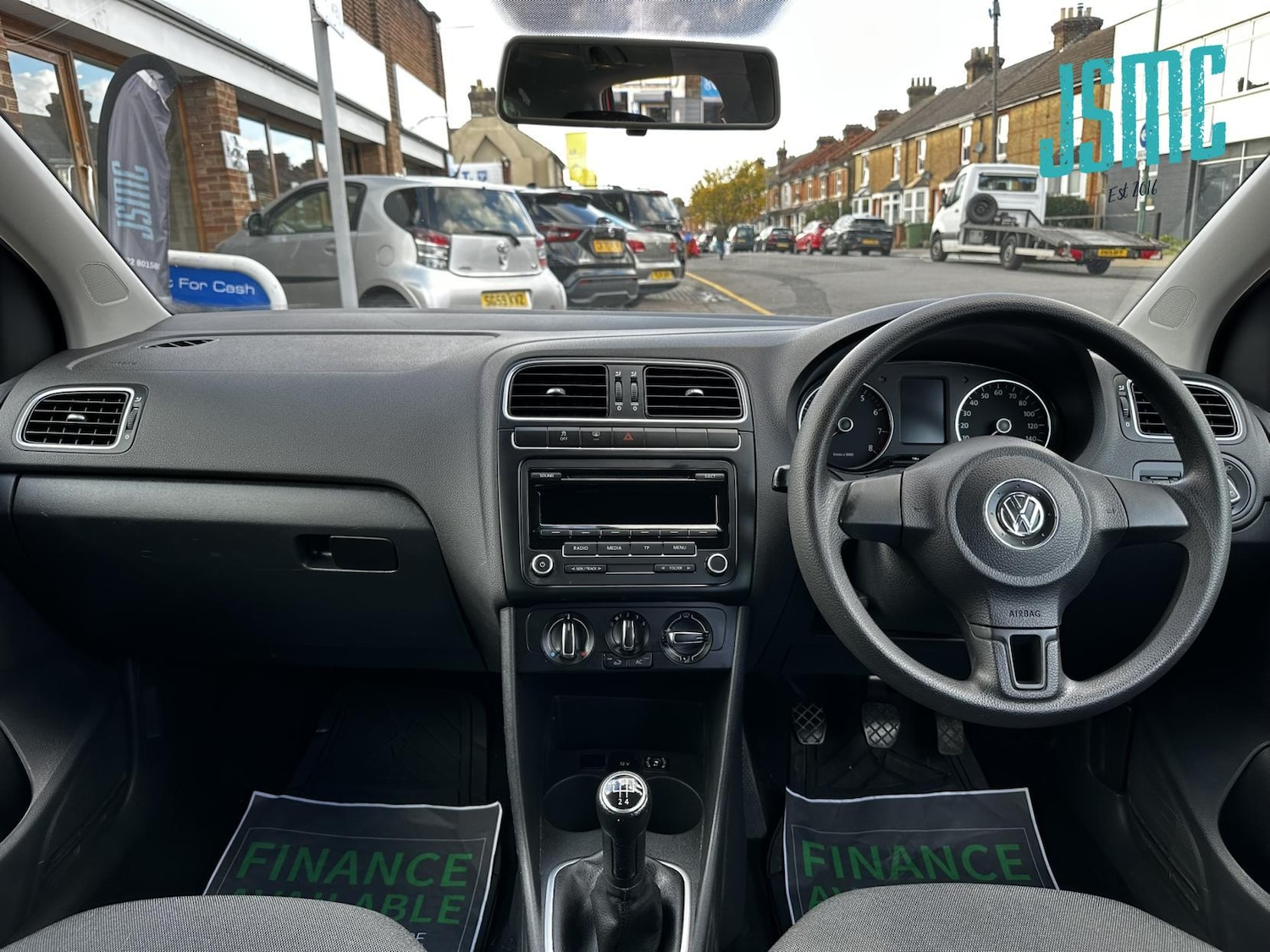 Used Volkswagen Polo 2011 for sale - 76344877: Photo 12