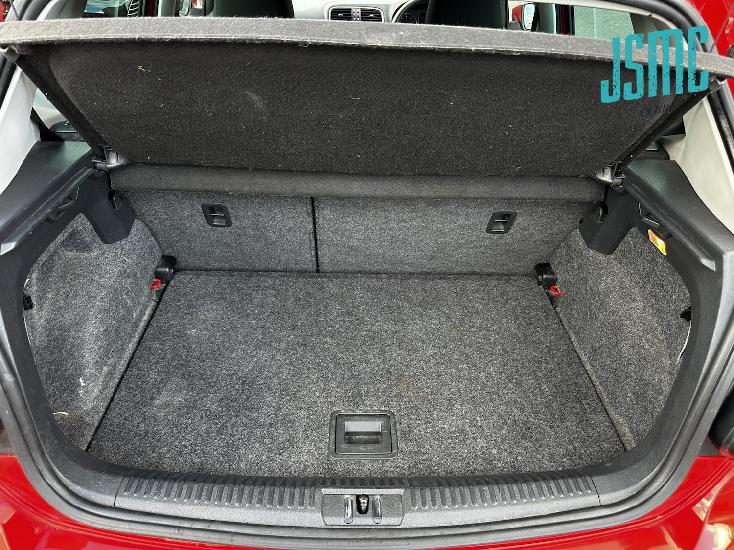 Used Volkswagen Polo 2011 for sale - 76344877: Photo 16