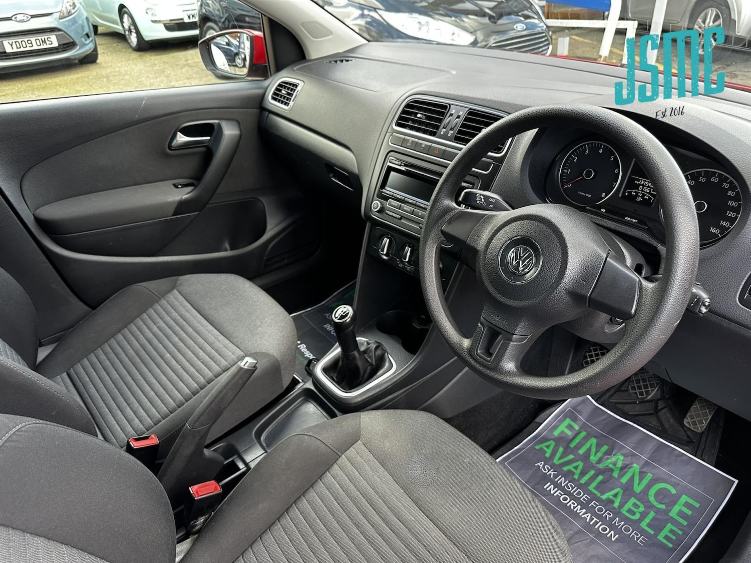 Used Volkswagen Polo 2011 for sale - 76344877: Photo 5