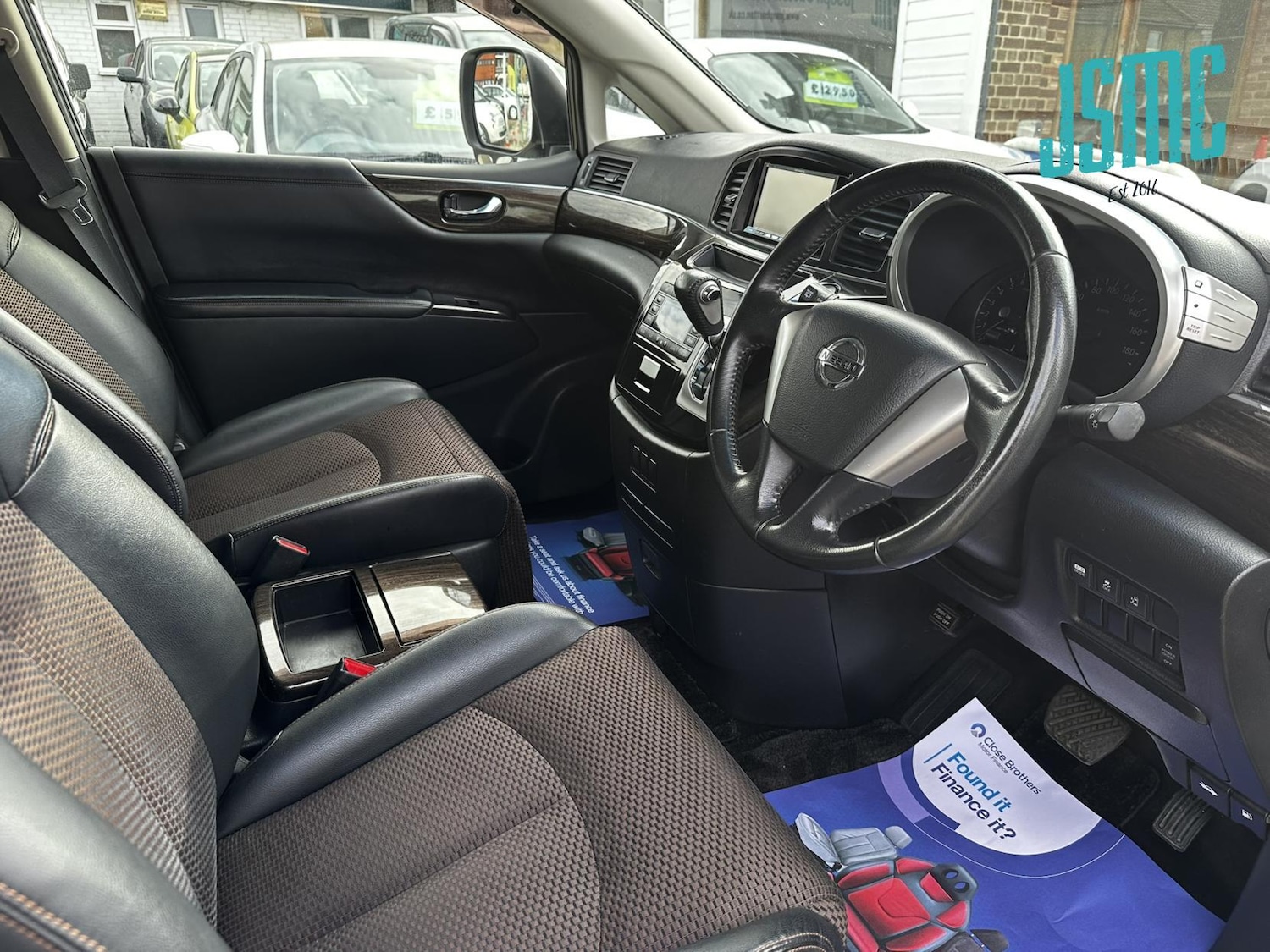 Used Nissan Elgrand 2011 for sale - 78099771: Photo 16