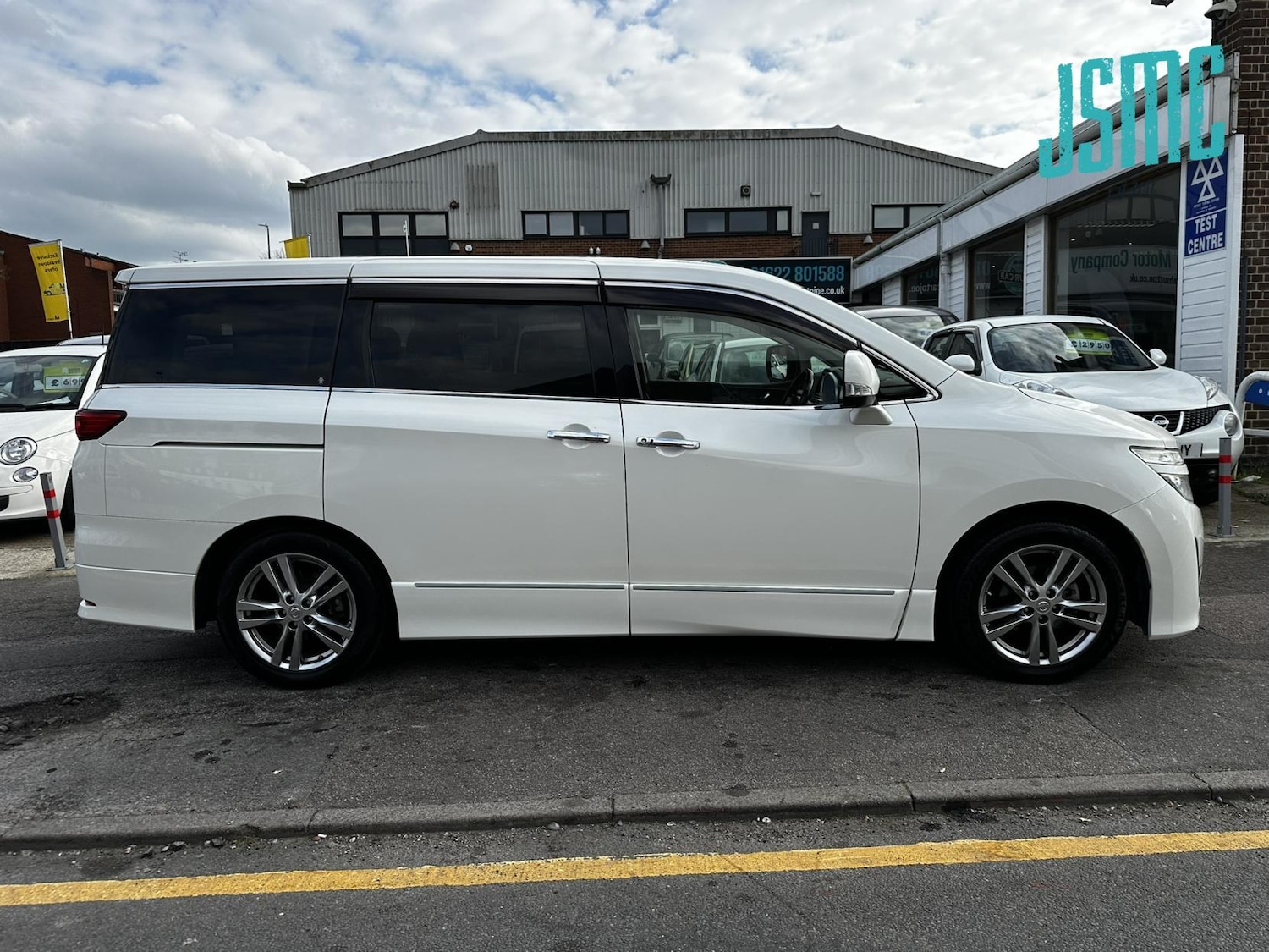 Used Nissan Elgrand 2011 for sale - 78099771: Photo 20