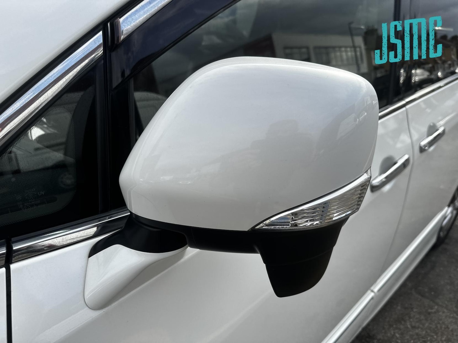 Used Nissan Elgrand 2011 for sale - 78099771: Photo 33